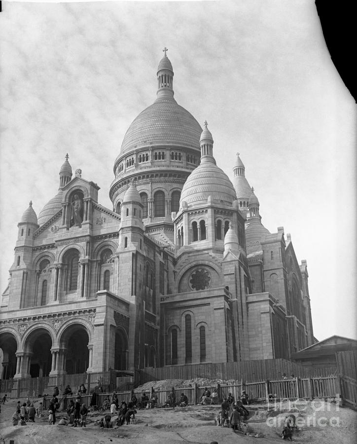 Montmartre #1 Photograph by Bettmann