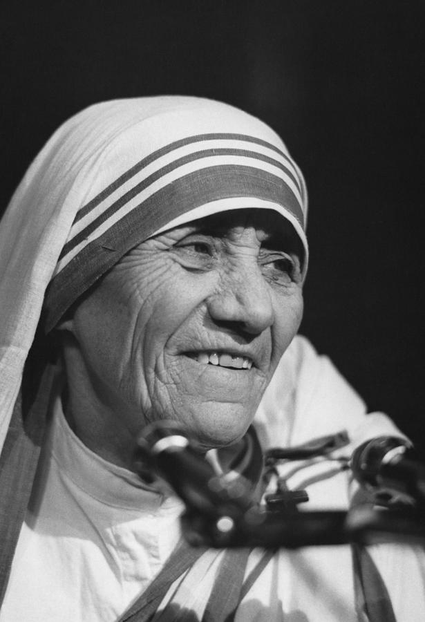 Mother Teresa, Catholic Saint #1 Photograph by William Carter