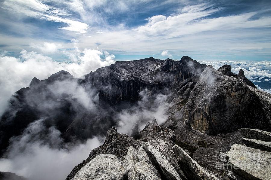 Peaks Photograph - Mount Kinabalu by Paul Williams/science Photo Library Peaks Photograph - Mount Kinabalu by Paul Williams/science Photo Library