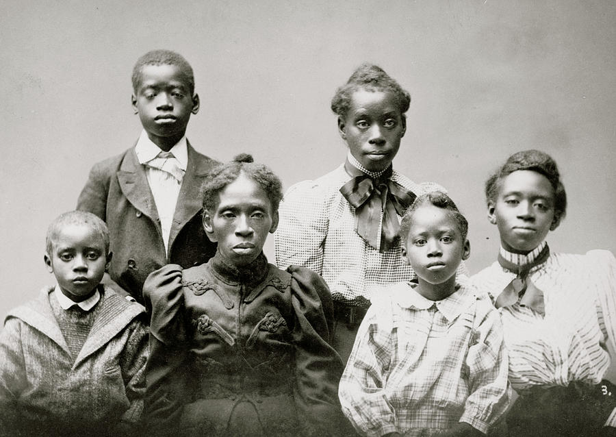 Mrs. Frazer Baker And Children, Family Of The Murdered Postmaster #1 