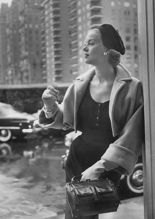 Mrs. Thomas Phipps 1 Photograph by Nina Leen Mrs. Thomas Phipps 1 Photograph by Nina Leen