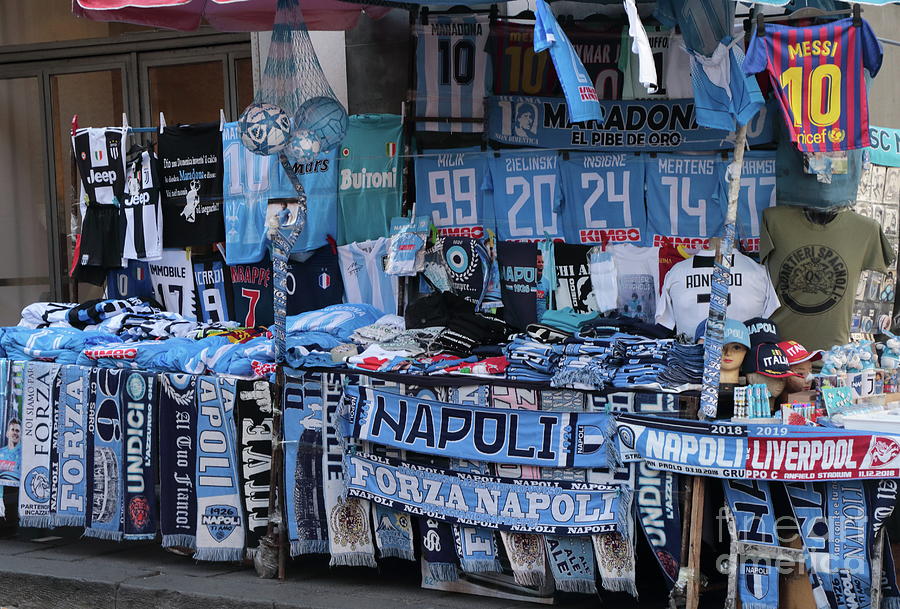 Napoli by Peter Skelton Napoli by Peter Skelton
