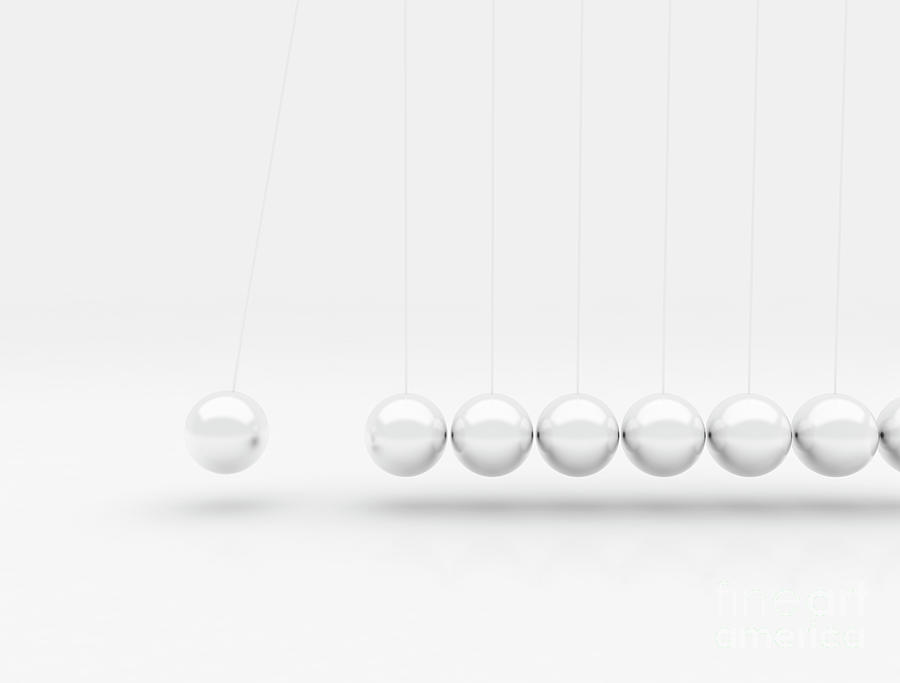 Ball Photograph - Newtons Cradle #1 by Jesper Klausen/science Photo Library