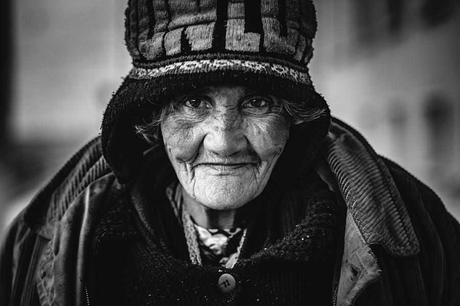 Portrait Photograph - Nobody #1 by Stefan Kamenov