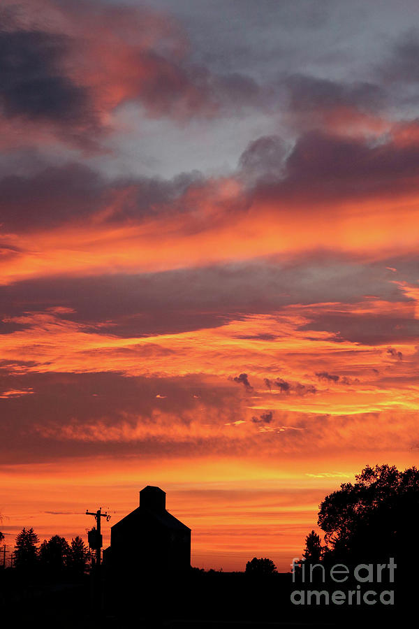 Orange Sunset over Prosser #1 Photograph by Carol Groenen