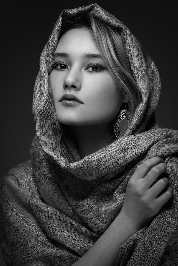 Portrait Photograph - Orient #1 by Clovis Durand-moldawan