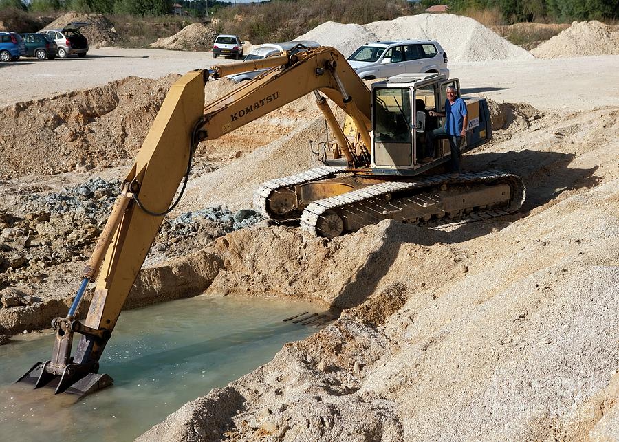 Palaeontological Excavation Photograph By Pascal Goetgheluck/science ...