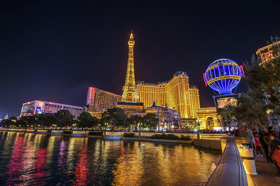 Paris las vegas hotel and casino hi-res stock photography and