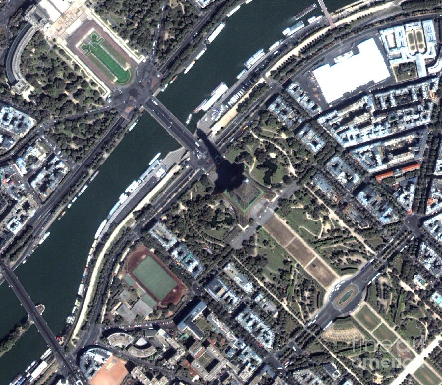 Paris #1 Photograph by Space Imaging Europe/science Photo Library