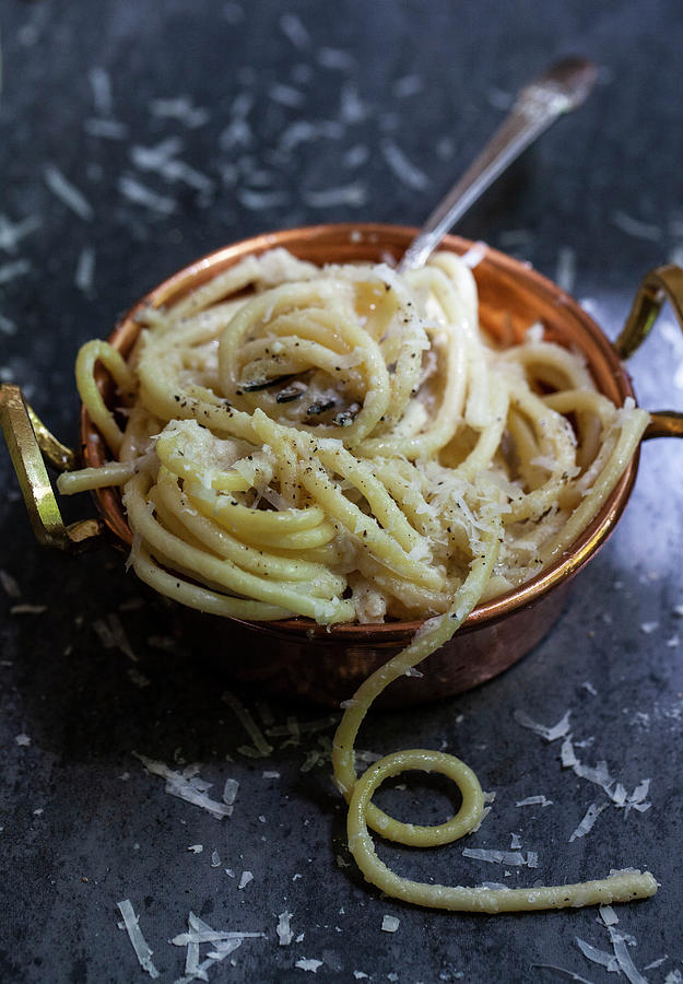 Pasta Cacio E Pepe pasta With Cheese And Pepper #1 Photograph by Ryla Campbell