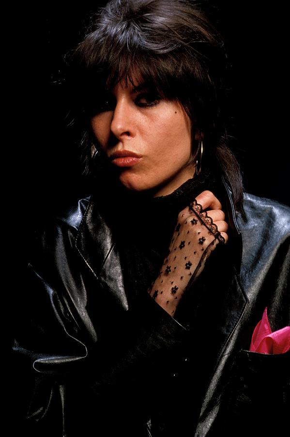 Photo Of Chrissie Hynde And Pretenders #1 Photograph by Fin Costello