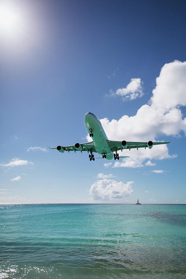 Plane Landing, Mullet Bay, St Maarten Island, Netherlands Digital Art ...