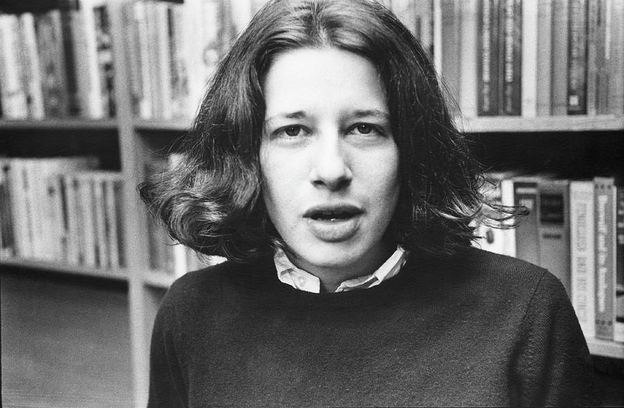 Portrait Of Fran Liebowitz Photograph by Fred W. McDarrah Portrait Of Fran Liebowitz Photograph by Fred W. McDarrah