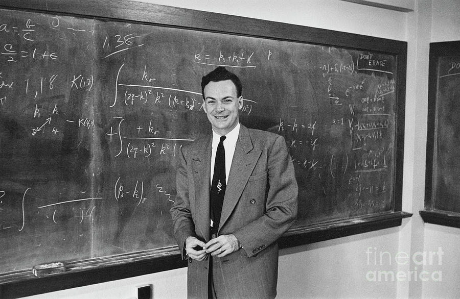 Portrait Photograph - Richard Feynman #1 by Photo (c) Estate Of Francis Bello/science Photo Library