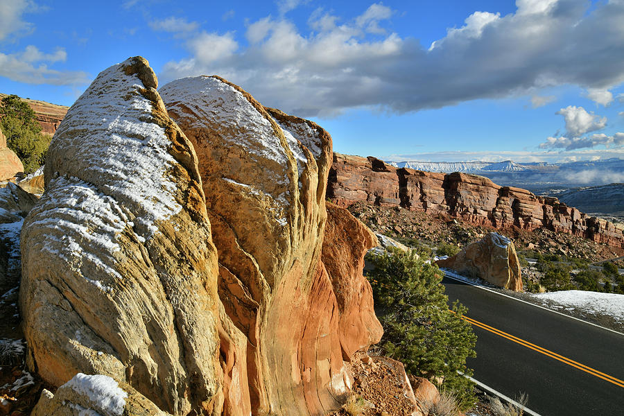 Rim Rock Drive of Colorado National Monument #1 Photograph by Ray Mathis