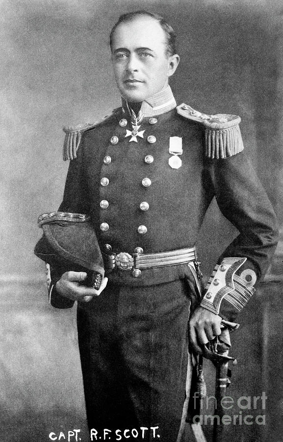 Portrait Photograph - Robert Falcon Scott #1 by Us Library Of Congress/science Photo Library