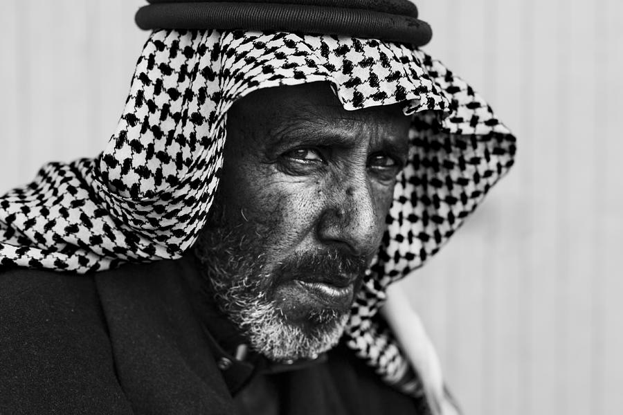 Saudi Old Man Photograph by Zuhair A. Altraifi - Pixels