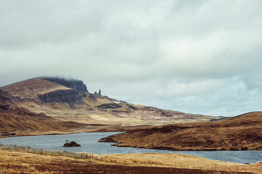 Scotland - Isle Of Skye #1 Photograph by Oscar Wong