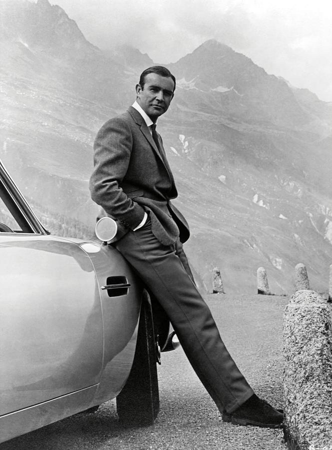 SEAN CONNERY in 007, JAMES BOND GOLDFINGER -1964 ...