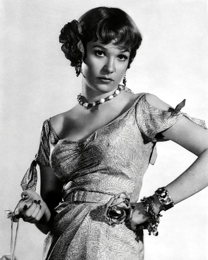 SHIRLEY MACLAINE in SOME CAME RUNNING -1958-. #1 Photograph by Album