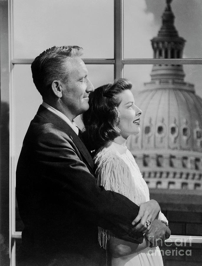 Spencer Tracy And Katharine Hepburn #1 Photograph by Bettmann