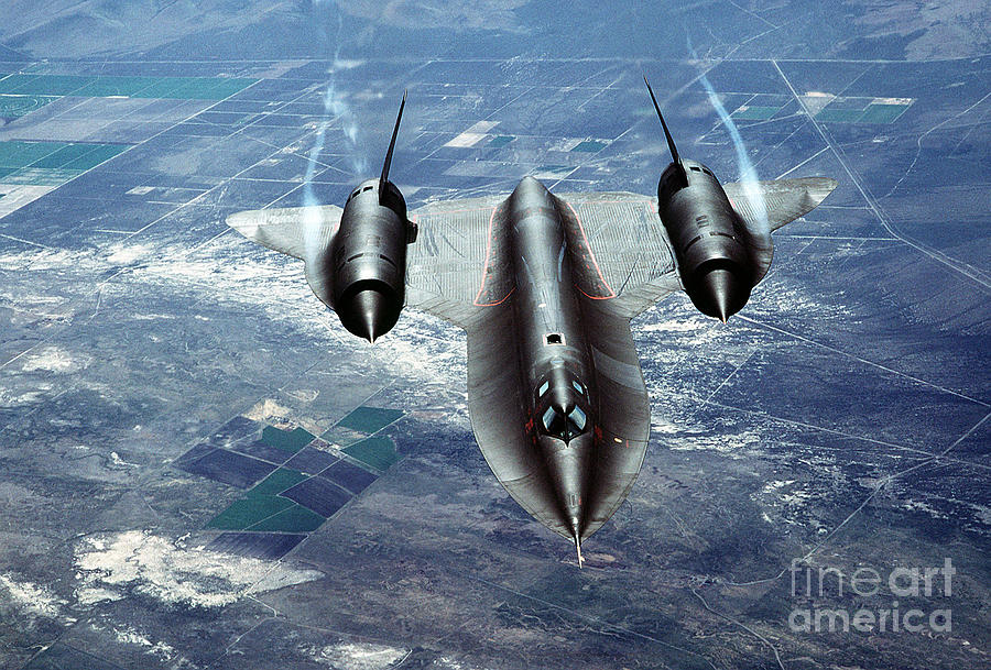 Sr-71a In Flight #1 Photograph by Usaf