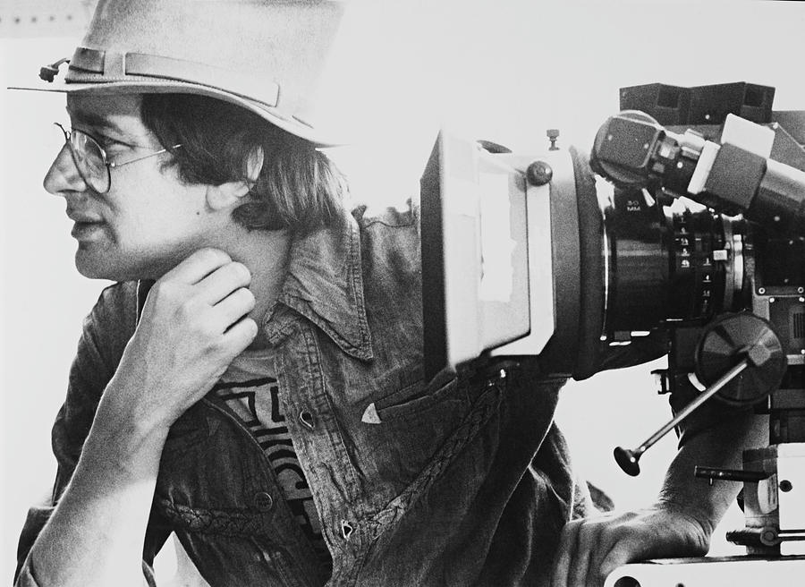 STEVEN SPIELBERG in CLOSE ENCOUNTERS OF THE THIRD KIND -1977-. #1 Photograph by Album