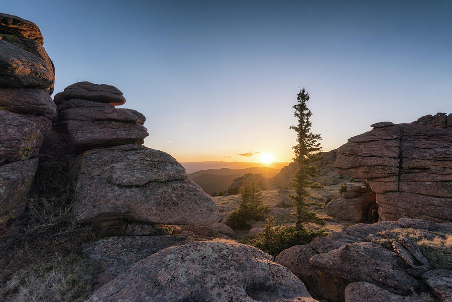 Sunset In The Lost Creek Wilderness Photograph by Cavan Images | Fine