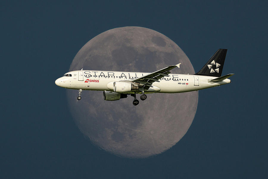 Swiss Mixed Media - Swiss Star Alliance Livery Airbus A320-214 #1 by Smart Aviation