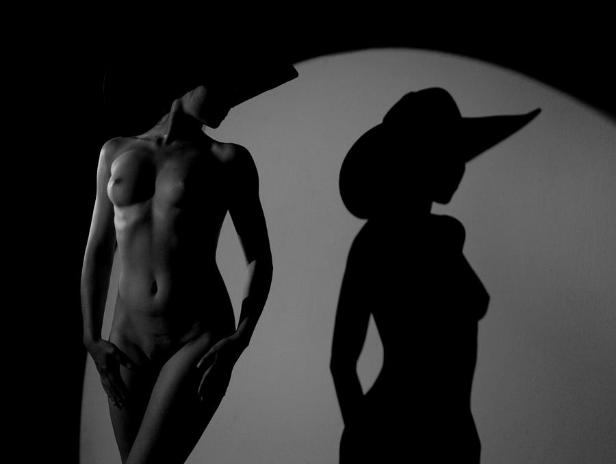 Black And White Photograph - The Hat #1 by Izak Katz