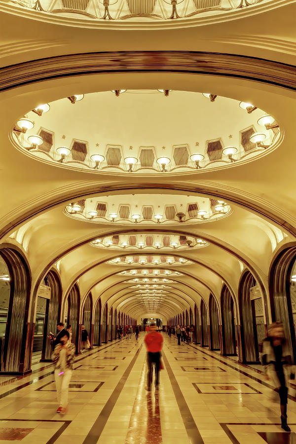 Moscow Commuters by Kay Brewer Moscow Commuters by Kay Brewer