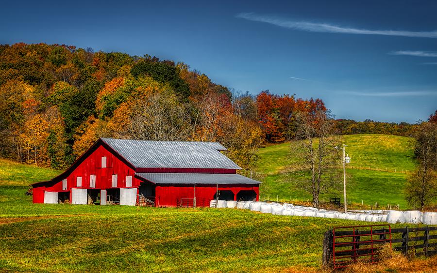 The Old Red Barn Photograph by Mountain Dreams - Fine Art America