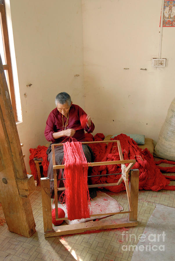 Tibetan Carpet Maker #1 Photograph by Simon Fraser/science Photo Library