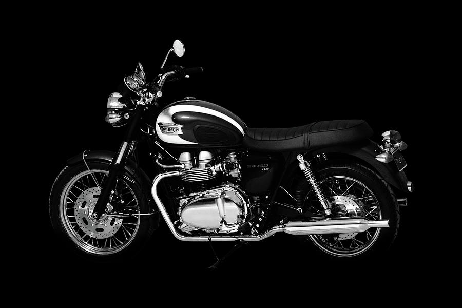 Triumph Mixed Media - Triumph Bonneville T100 by Smart Aviation Triumph Mixed Media - Triumph Bonneville T100 by Smart Aviation