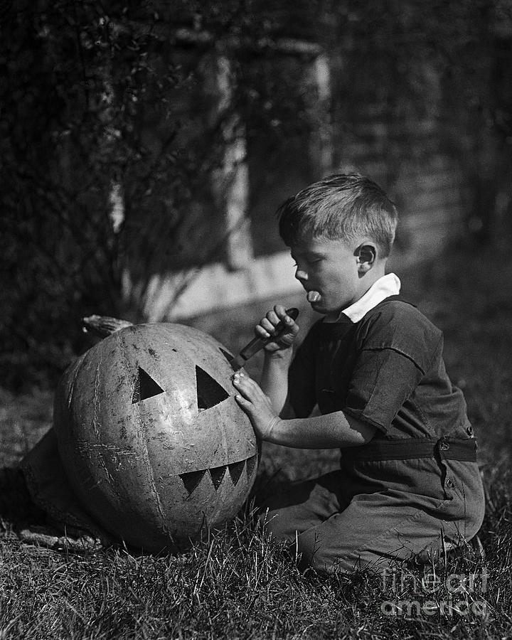 Vintage Photograph Showing, Boy 8-9 #1 Photograph by Bettmann