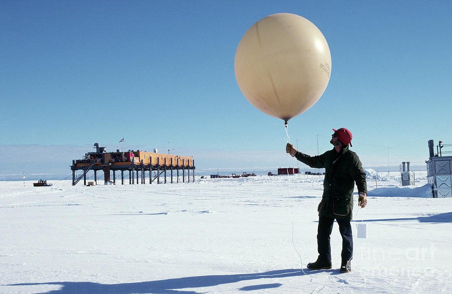 Weather Balloon Launch #1 Photograph by British Antarctic Survey/science Photo Library