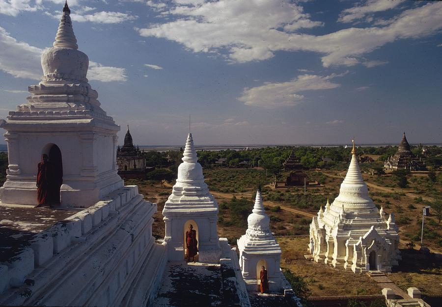 White Pagoda #1 Photograph by Slim Aarons