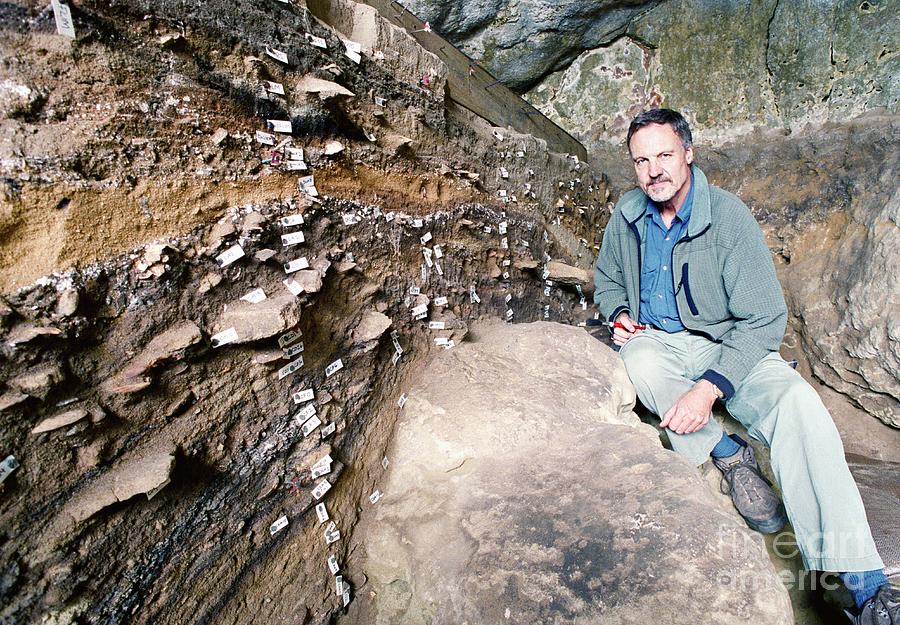 Prehistoric Photograph - Archaeological Excavation #10 by Science Photo Library Prehistoric Photograph - Archaeological Excavation #10 by Science Photo Library