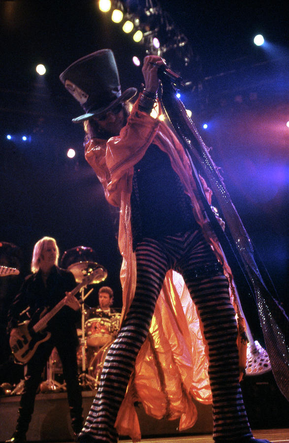Music Photograph - Steven Tyler & Aerosmith #10 by Mediapunch