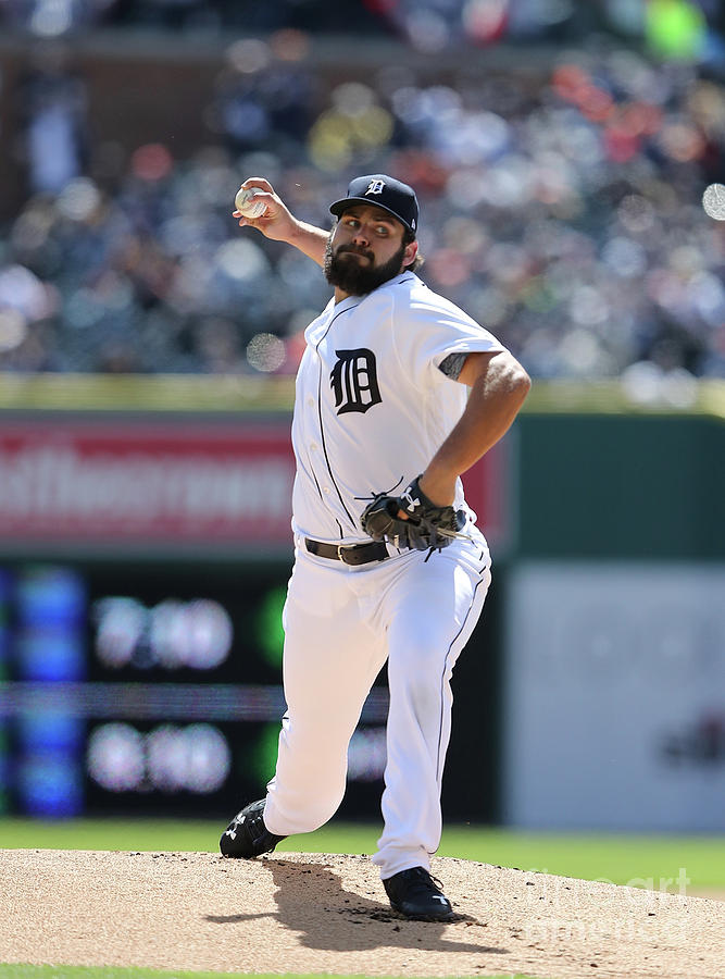 Boston Red Sox V Detroit Tigers Photograph by Leon Halip Boston Red Sox V Detroit Tigers Photograph by Leon Halip