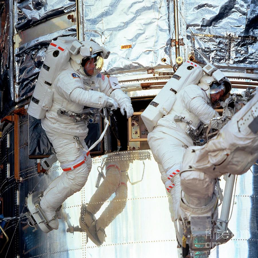 Hubble Servicing #11 Photograph by Nasa/science Photo Library