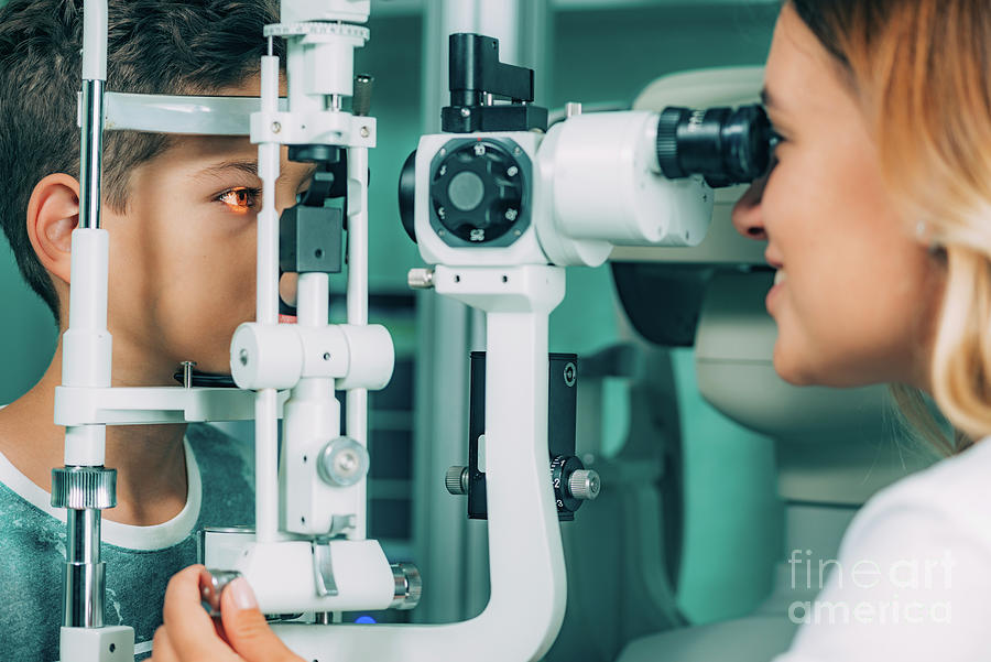 Slit Lamp Eye Examination Photograph By Microgen Images Science Photo   11 Slit Lamp Eye Examination Microgen Imagesscience Photo Library 