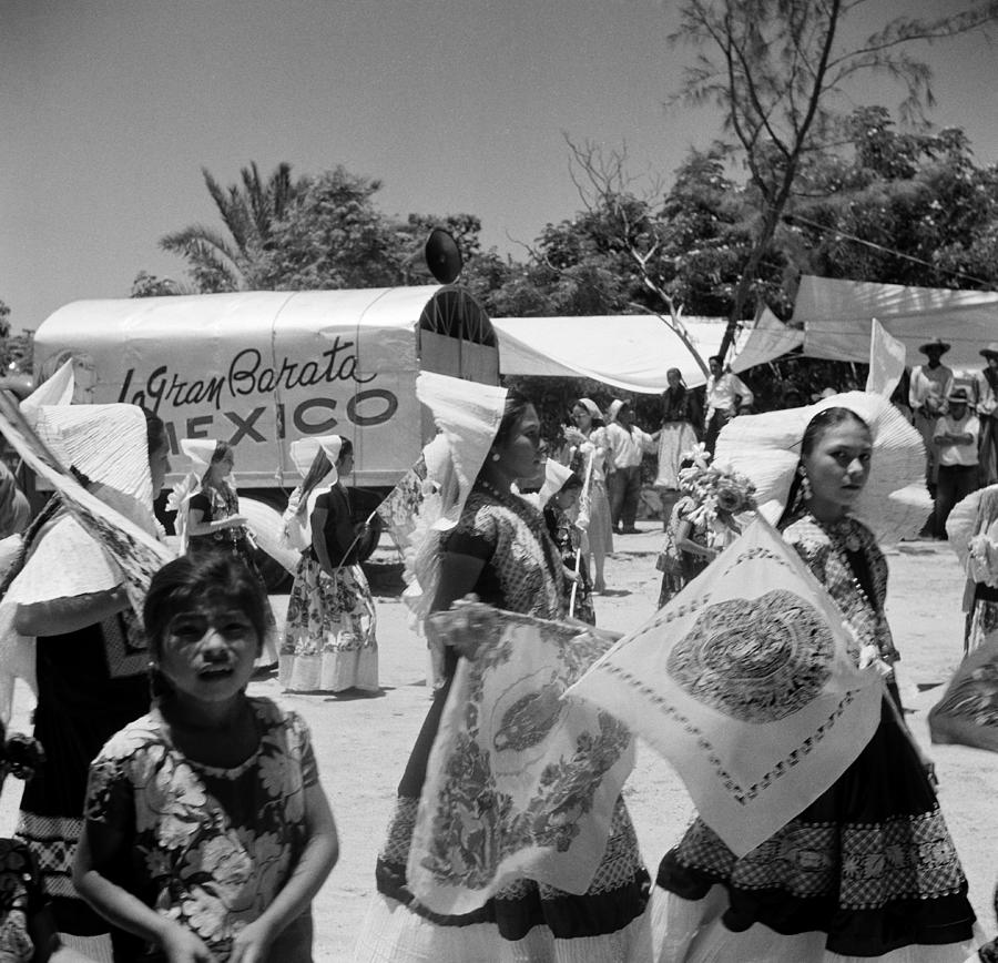 Tehuantepec, Mexico #12 Photograph by Michael Ochs Archives