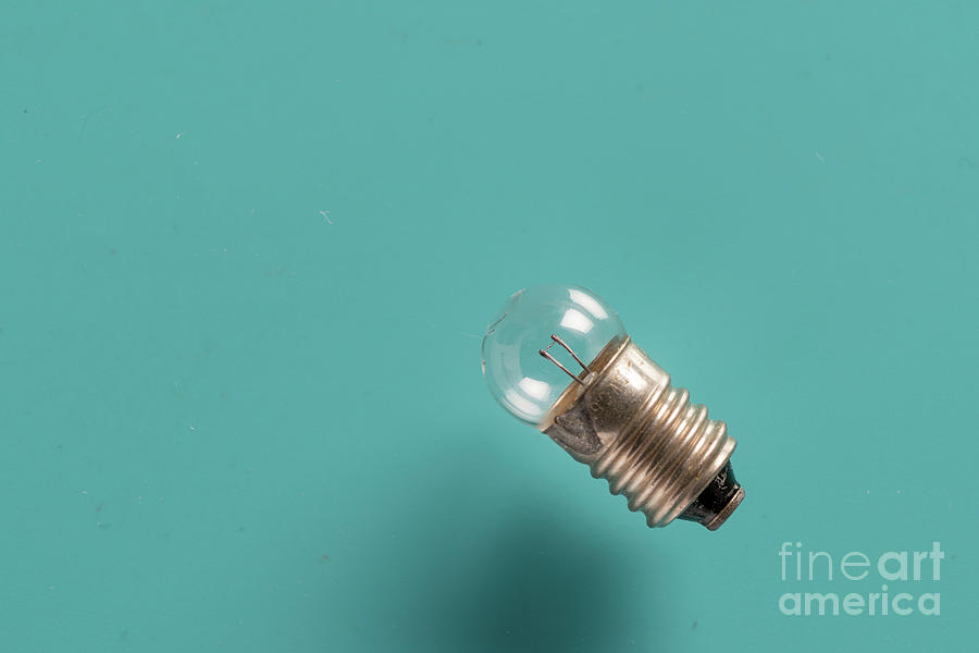 Light Bulb #13 Photograph by Wladimir Bulgar/science Photo Library