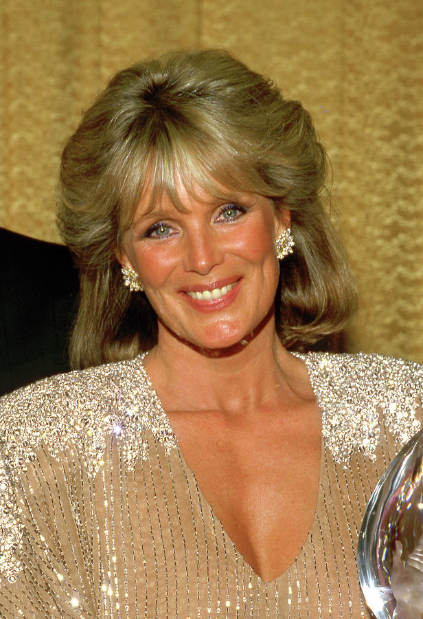 Linda Evans Photograph by Mediapunch Fine Art America
