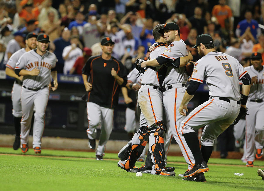 San Francisco Giants V New York Mets 13 Photograph by Al Bello San Francisco Giants V New York Mets 13 Photograph by Al Bello