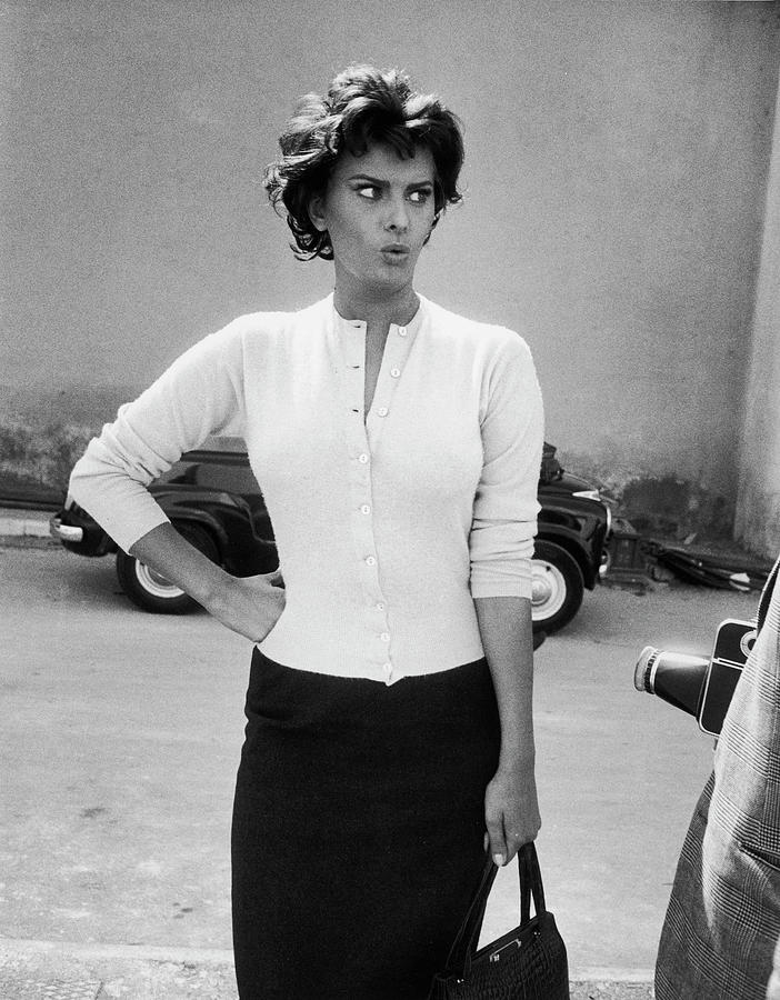 Sophia Loren Photograph - Sophia Loren #13 by Loomis Dean