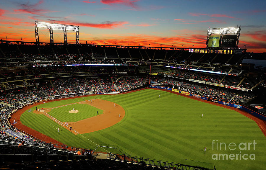 Washington Nationals V New York Mets Photograph by Jim Mcisaac