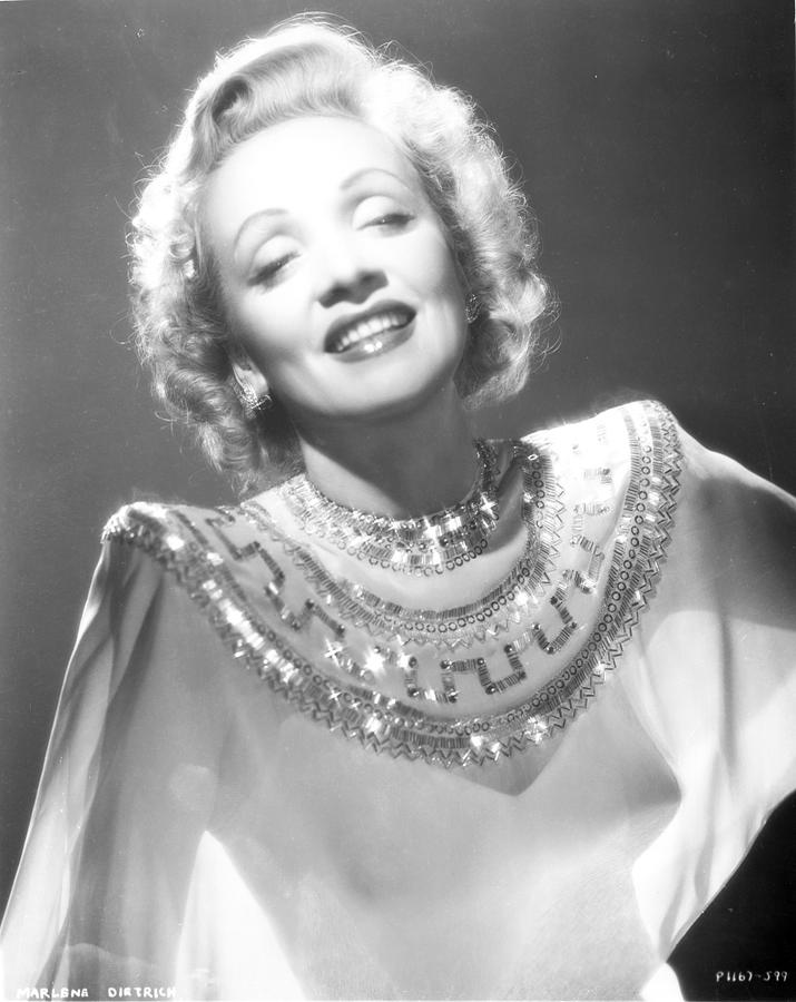 Marlene Dietrich #137 Photograph by Movie Star News - Fine Art America