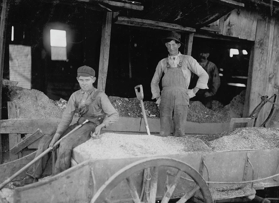 Shovel Painting - 14 year old boy at Heavy Work. Shoveling Ore at Daisy Bell Mine, Aurora, by Unknown